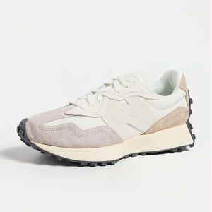 New Balance 537, beige and grey. Size 7